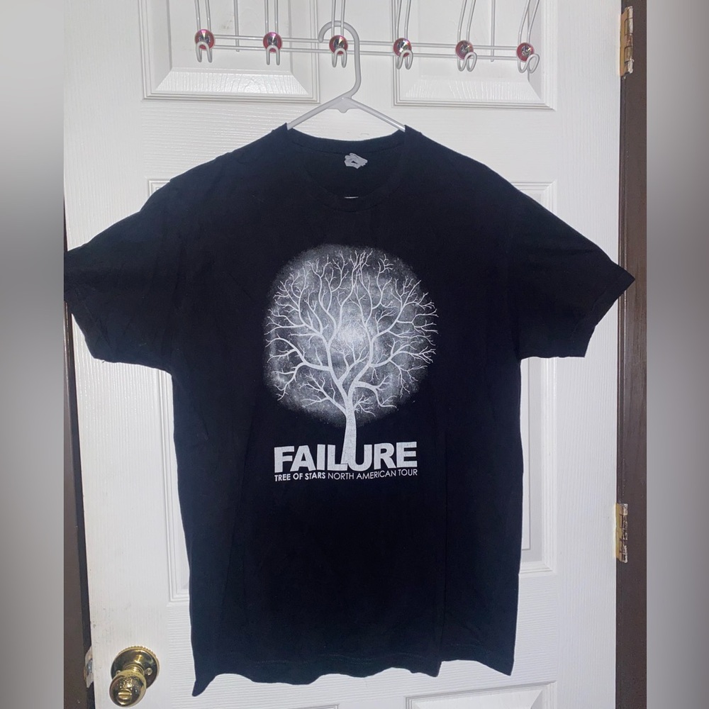 FAILURE Men’s T Shirt. Size XL